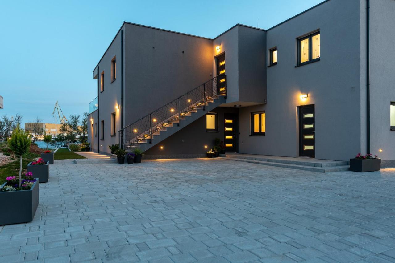 Infinity Residence تروغير المظهر الخارجي الصورة