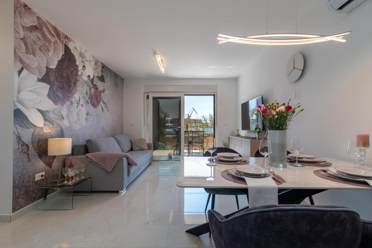Infinity Residence تروغير المظهر الخارجي الصورة