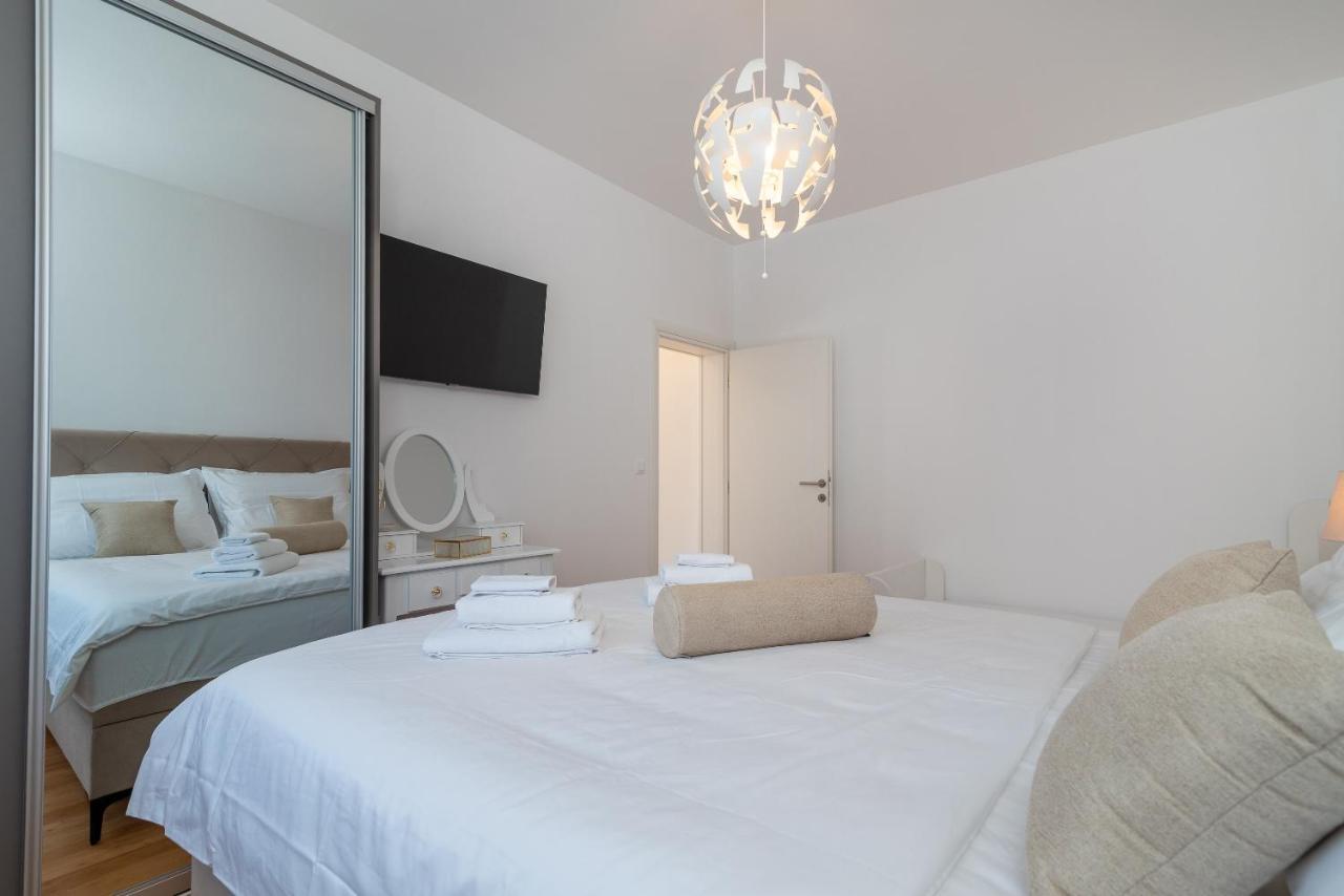 Infinity Residence تروغير المظهر الخارجي الصورة