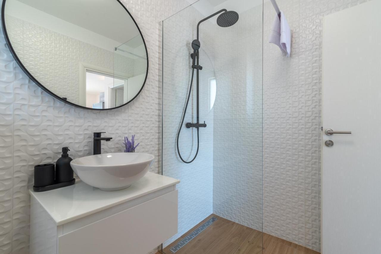 Infinity Residence تروغير المظهر الخارجي الصورة